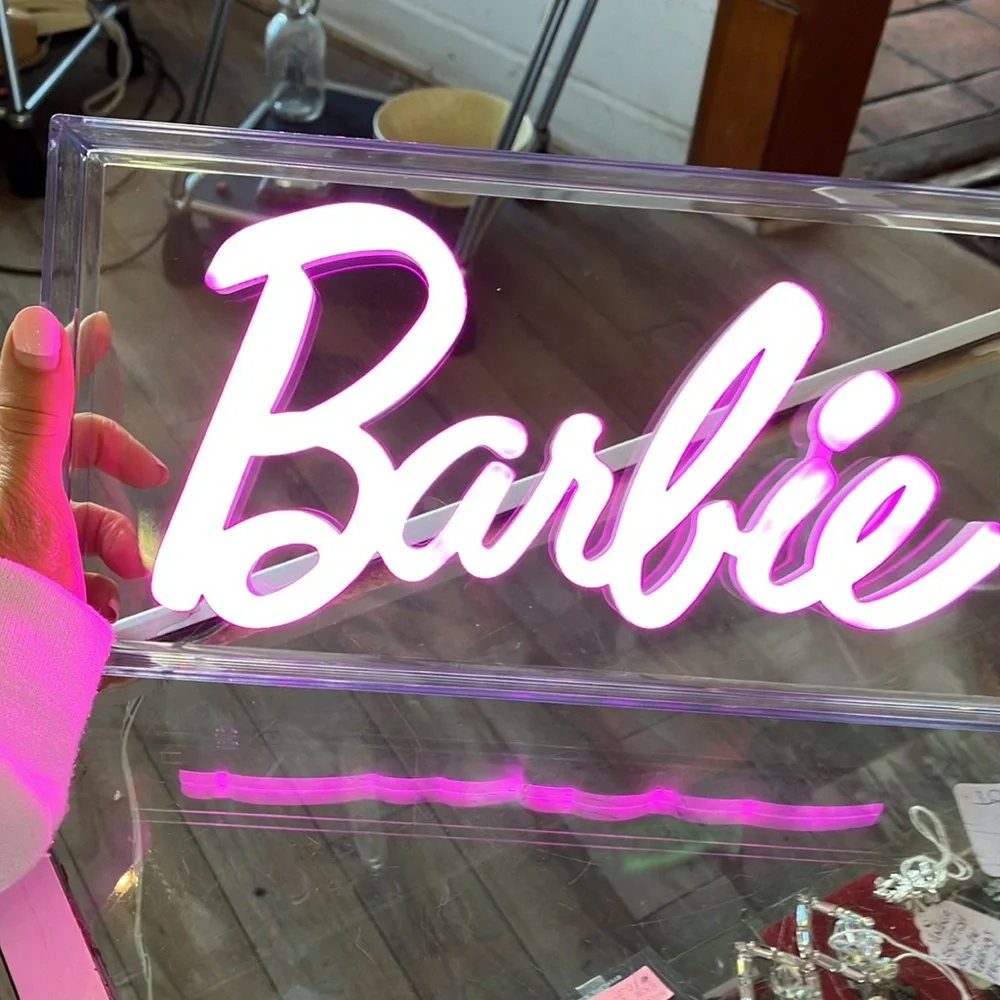 BARBIE LED LIGHT!! π€©β¨πβ¨πβ¨πβ¨ - Picture 5 of 13